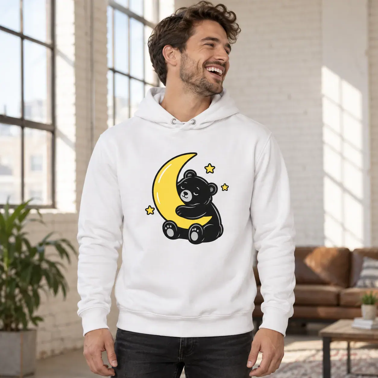 Zagrljaj s mjesecom · Duks, bijela boja — laugh away